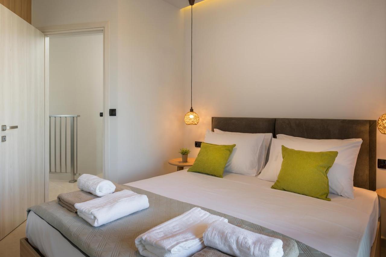 Aegean Breeze Luxury Apartments Next To The Sea Maleme Exteriér fotografie