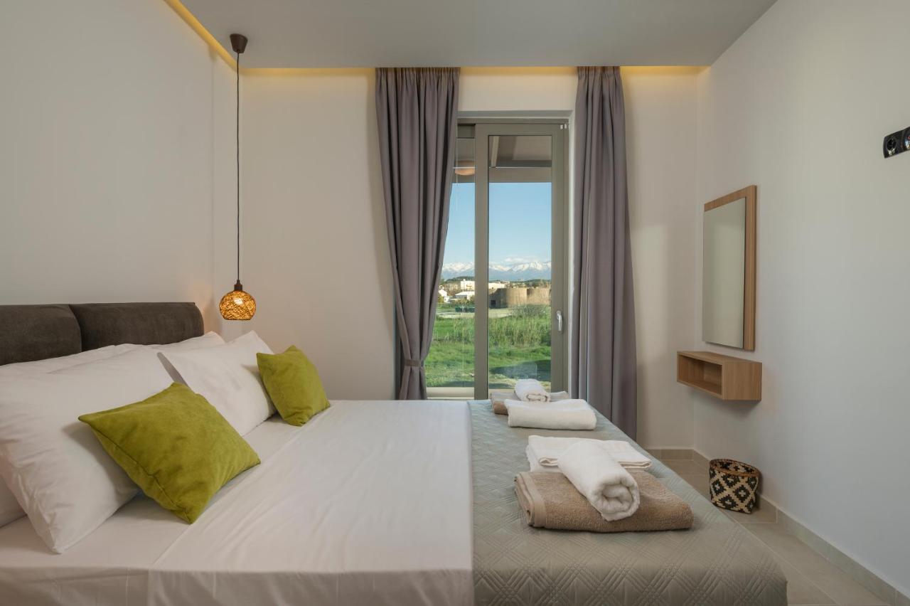 Aegean Breeze Luxury Apartments Next To The Sea Maleme Exteriér fotografie