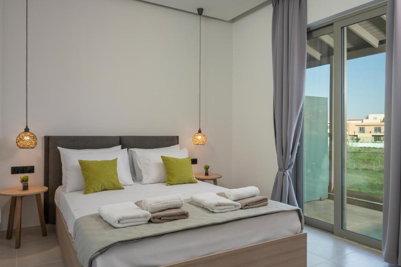 Aegean Breeze Luxury Apartments Next To The Sea Maleme Exteriér fotografie