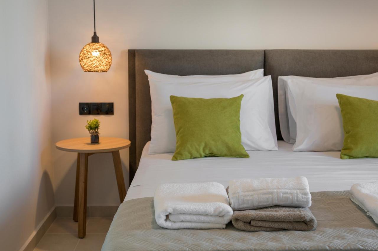 Aegean Breeze Luxury Apartments Next To The Sea Maleme Exteriér fotografie