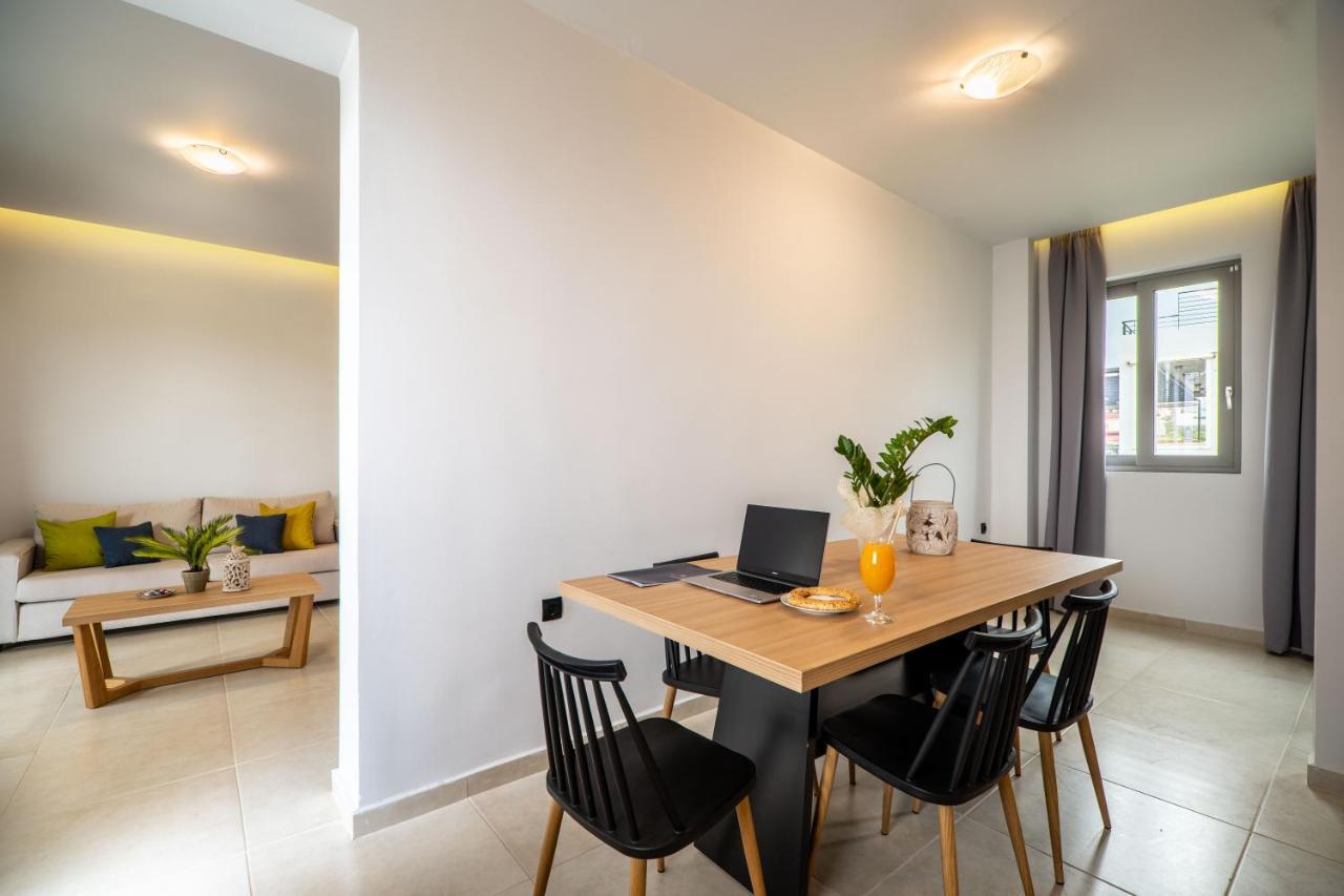 Aegean Breeze Luxury Apartments Next To The Sea Maleme Exteriér fotografie